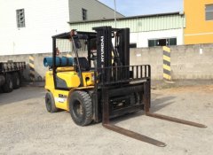 Empilhadeira 45L7A Hyundai