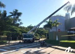 Operação de Içamento com Guindaste QY25K5