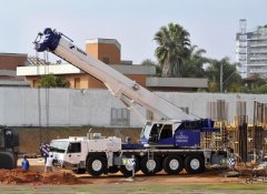Guindaste Rodoviário Tadano ATF 110G-5