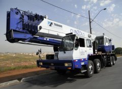 Guindaste Rodoviário Tadano GT 600B