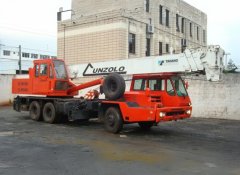 Guindaste Rodoviário Tadano TL 250