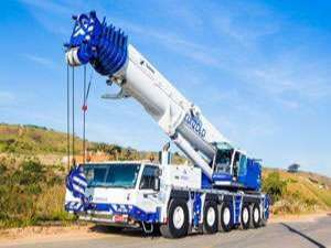 Guindaste rodoviário de 30 a 70 toneladas